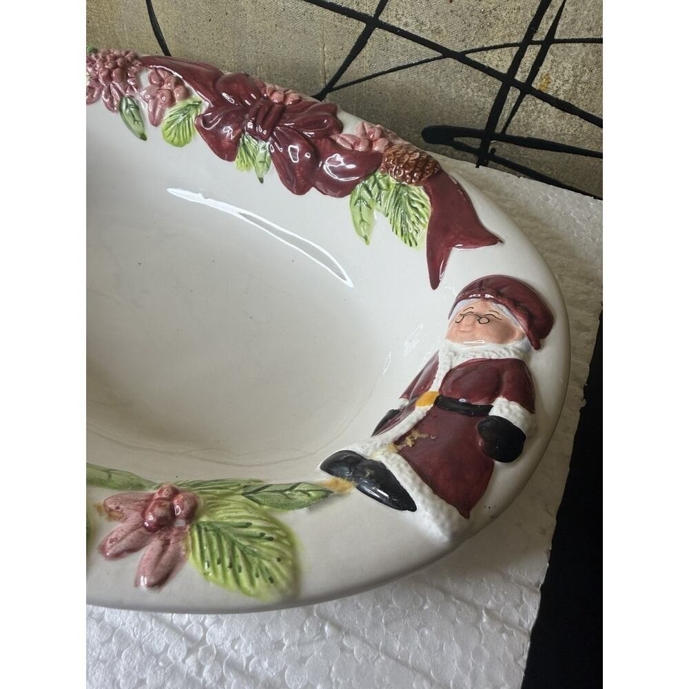 Publix Christmas‎ Serving Bowl Santa Poinsettia Holiday Platter 12" In Box - Picture 4 of 13